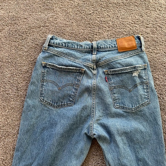 Levi's 70s High Flare Jeans - Picture 7 of 8